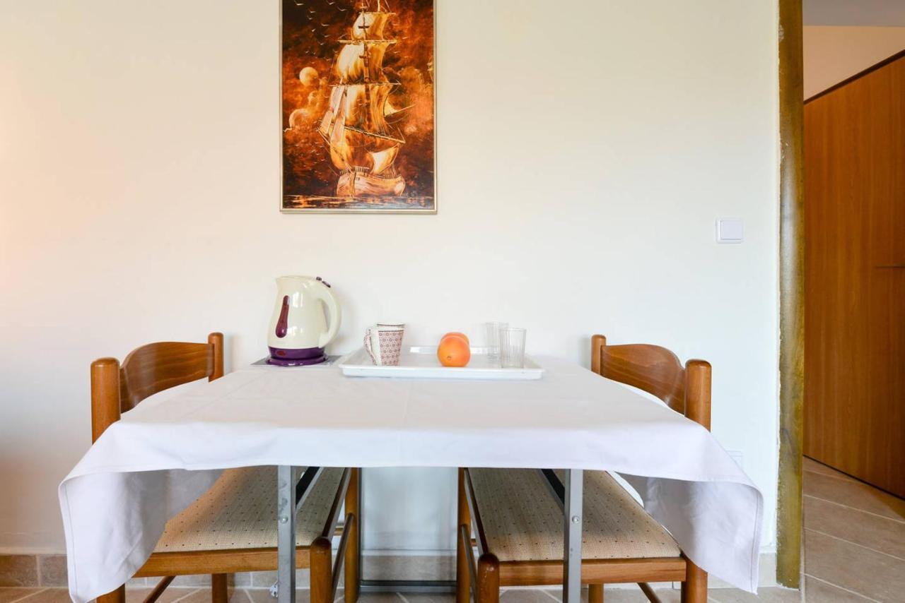 Rooms & Apartments Hegic Zadar Ngoại thất bức ảnh