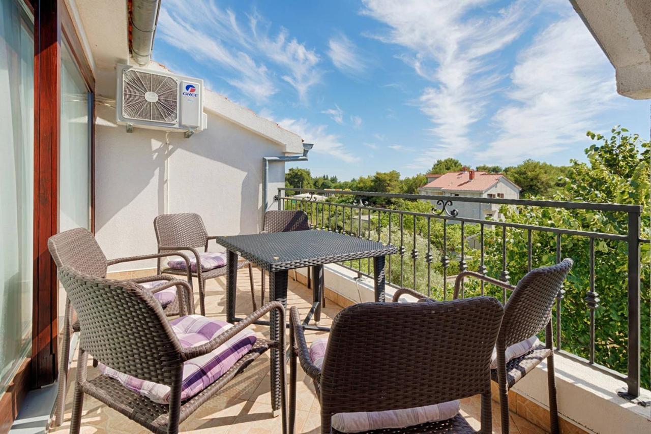 Rooms & Apartments Hegic Zadar Ngoại thất bức ảnh