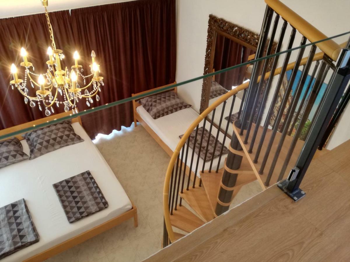 Rooms & Apartments Hegic Zadar Ngoại thất bức ảnh