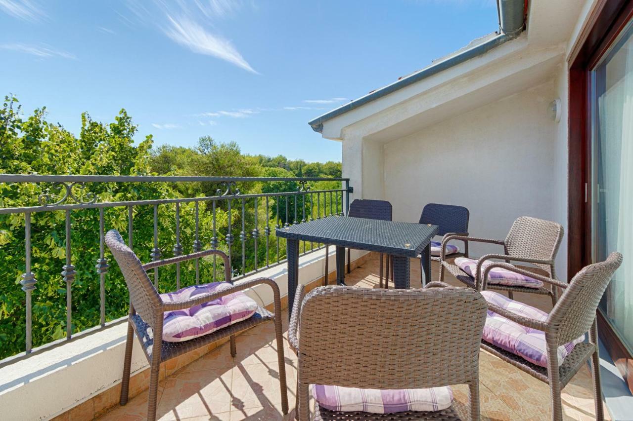 Rooms & Apartments Hegic Zadar Ngoại thất bức ảnh
